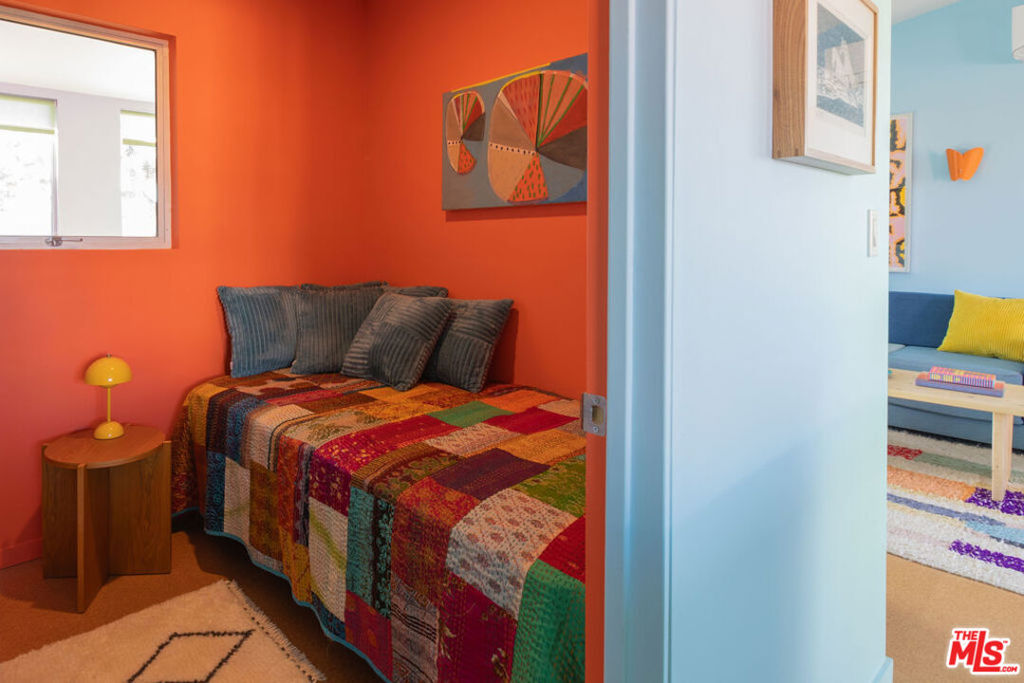 MLS #25609895 image #19