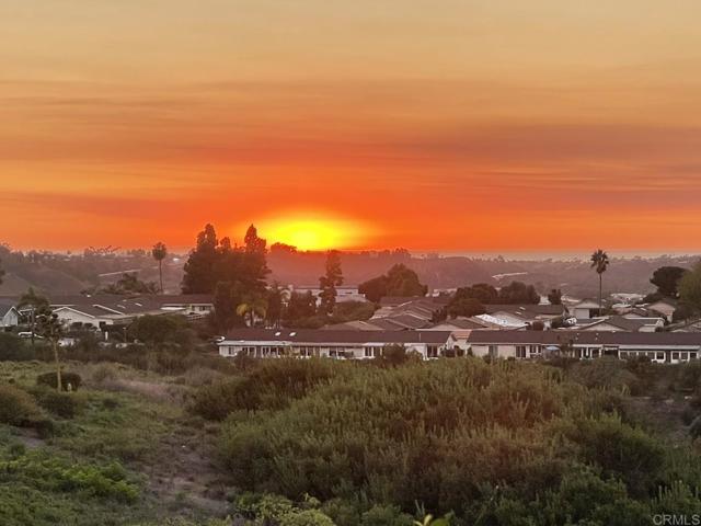 Detail Gallery Image 63 of 66 For 3902 Vista Campana #1,  Oceanside,  CA 92057 - 2 Beds | 2 Baths