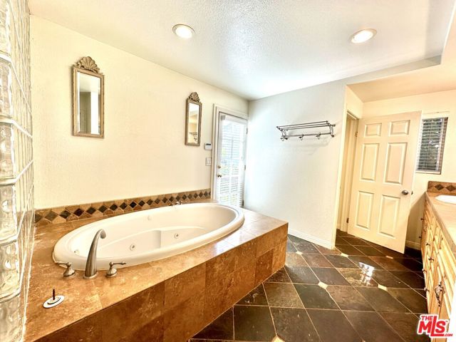21833 De La Luz Avenue photo 28