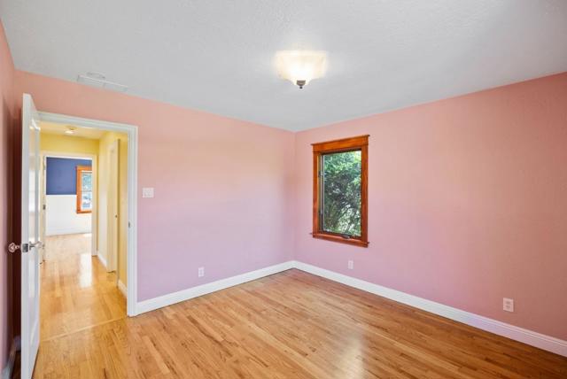 870 N 5th Street, San Jose CA: https://media.crmls.org/mediaz/08fff2bb-94ad-4171-b89f-9bc01e54617a.jpg