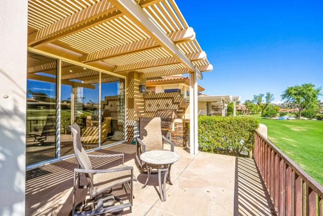 801 Deer Haven Circle, Palm Desert, CA 92211
