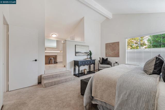 1372 Bent Tree Ln, Concord CA: https://media.crmls.org/mediaz/0901c08b-b902-4a62-bf5d-54d320694c0c.jpg