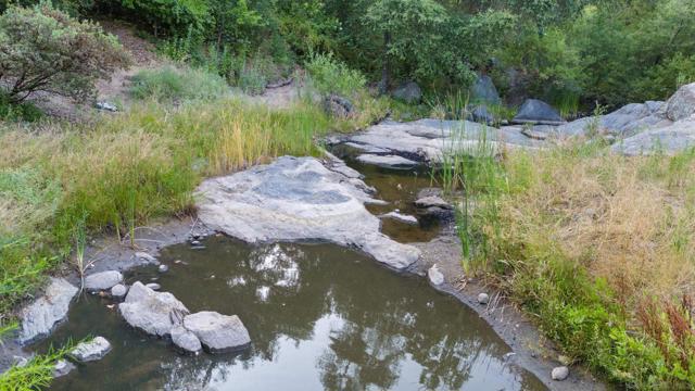Image 16 of 24 For 25218 Black Canyon Rd