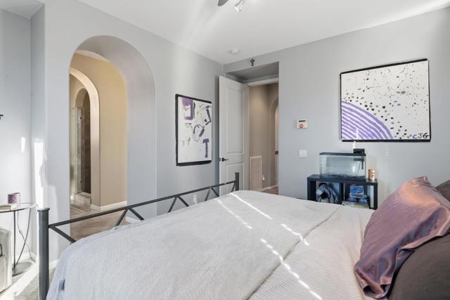 Image 9 of 27 For 653 Calle Vibrante