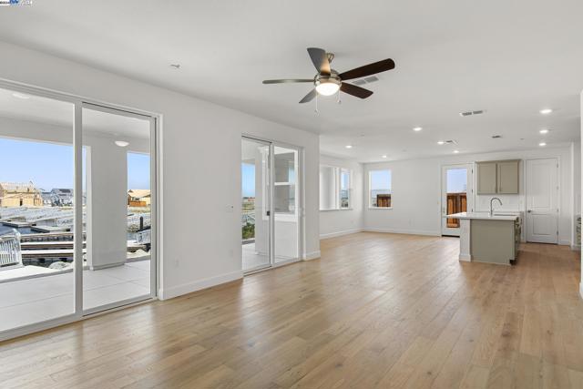 Image 3 of 17 For 11 Grey Whale Place