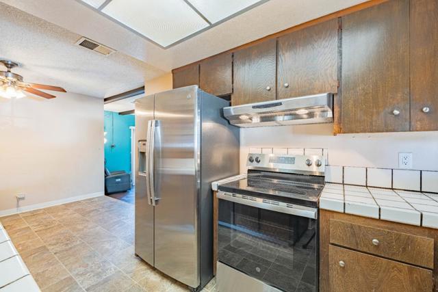 6256 Hokett Way, San Jose CA: https://media.crmls.org/mediaz/0907783b-85ab-448c-94ea-f079cb4c4814.jpg