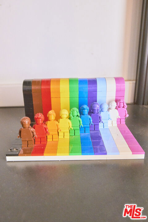 906 Superba Avenue, Venice CA: https://media.crmls.org/mediaz/090a11b5-cc35-4126-af5c-f9835248c279.jpg