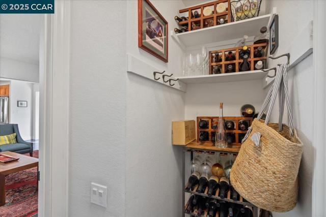 5 Doral Dr, Moraga CA: https://media.crmls.org/mediaz/090a91a7-a2c6-44ea-ac64-e843cdba9bdf.jpg