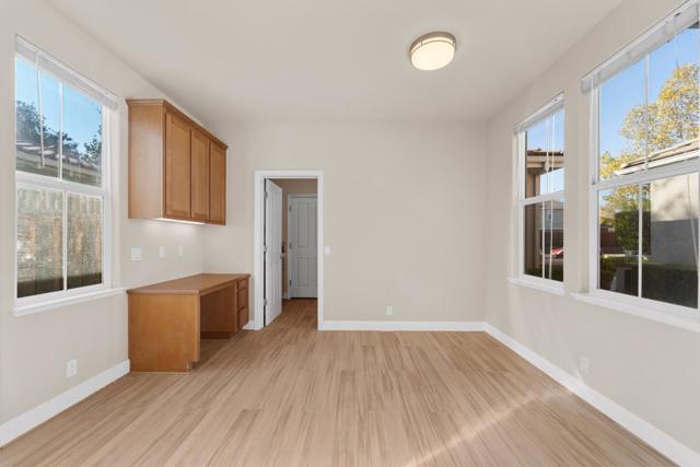 9652 Cooper Place, Gilroy CA: https://media.crmls.org/mediaz/090b27ed-3d5f-44ff-b59d-02b0134780dd.jpg