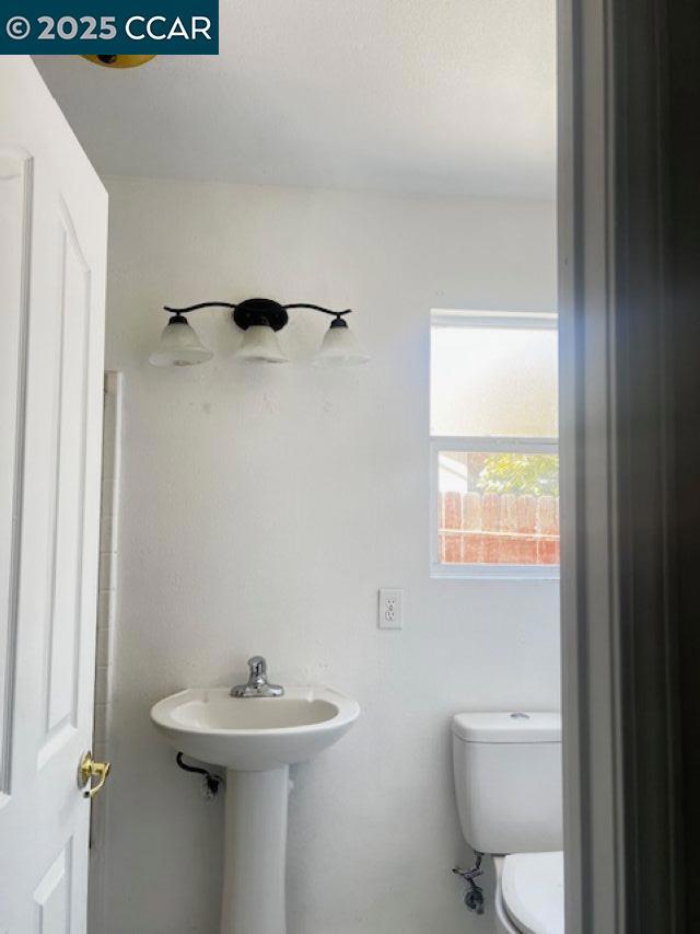 https://media.crmls.org/mediaz/090c4c1f-1edd-4a53-942e-b44f2dc9769f.jpg?preset=X-Large