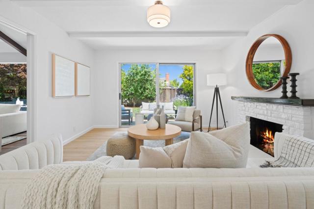 1861 Limetree Lane, Mountain View CA: https://media.crmls.org/mediaz/090cce40-497e-46fc-8419-9933e27d1aa5.jpg