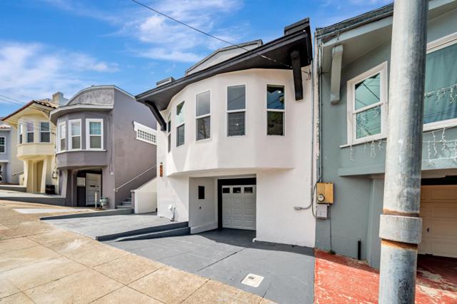 452 Irvington Street, Daly City CA: https://media.crmls.org/mediaz/090e0ec8-d070-4bc6-85a4-02171dc471c6.jpg