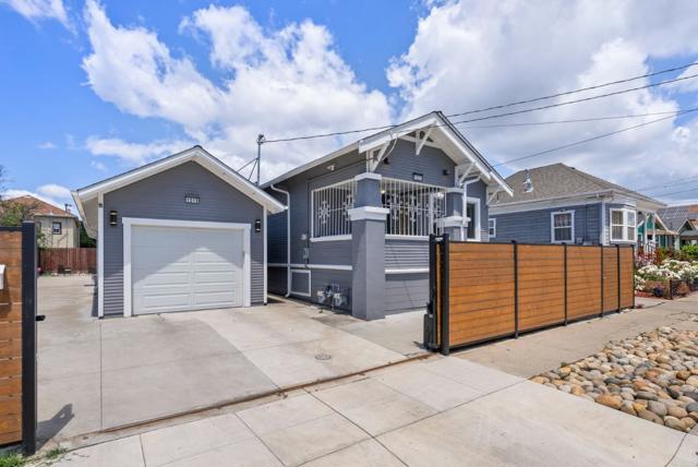 10191021 83rd Avenue, Oakland CA: https://media.crmls.org/mediaz/090f1d38-7e08-44bf-a81b-ef9e1d787e62.jpg