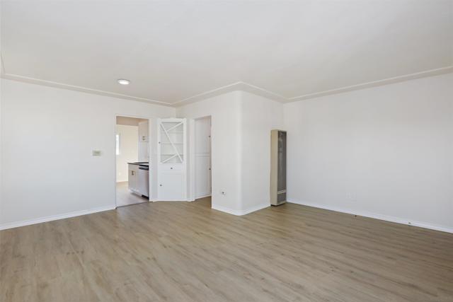 4462 52Nd St, San Diego CA: https://media.crmls.org/mediaz/090fa43f-bf90-4eaf-80bc-ea9b3ac7da0b.jpg
