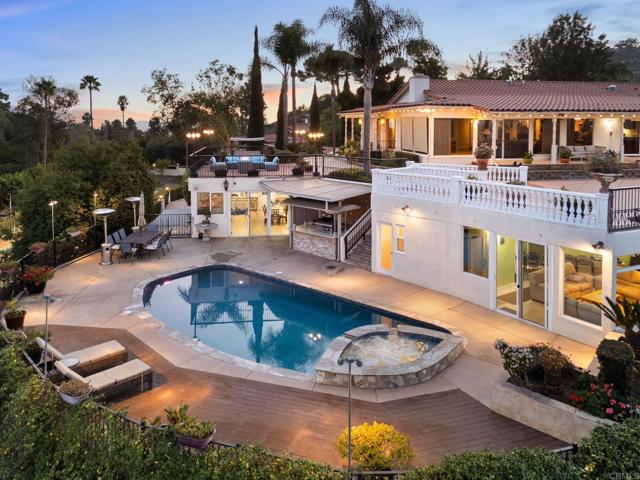 Detail Gallery Image 4 of 75 For 10310 Fuerte Dr, La Mesa,  CA 91941 - 7 Beds | 7/1 Baths