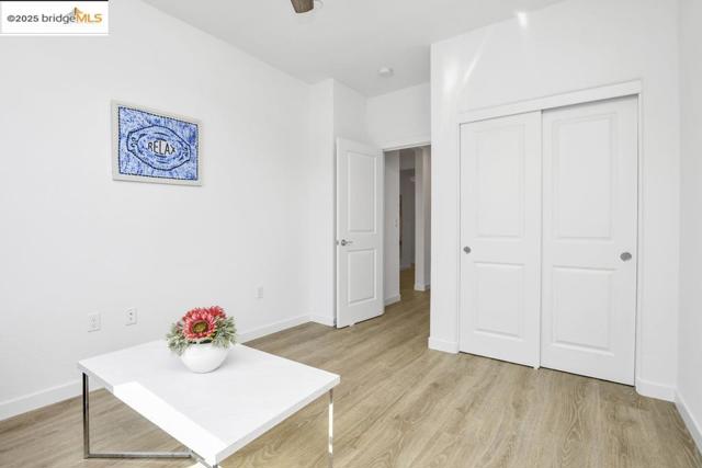 5424 Nimis Way, Antioch CA: https://media.crmls.org/mediaz/0911703f-4230-4802-89ac-7ae7e4ea8e8c.jpg