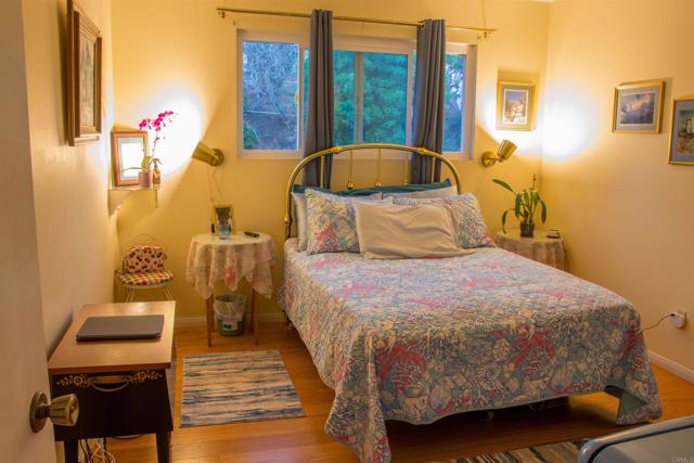 1682 Saddlehorn Drive, San Marcos CA: https://media.crmls.org/mediaz/0911c793-0e1a-44dd-9565-3ff727d638d8.jpg