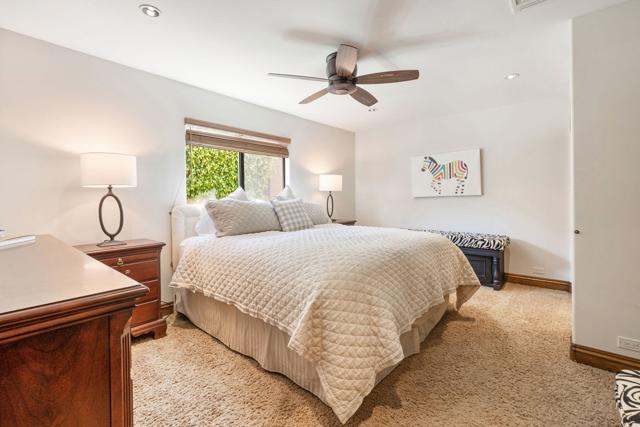 49006 Foxtail Lane, Palm Desert CA: https://media.crmls.org/mediaz/091315af-8813-4ab9-95bf-a512cf8add26.jpg