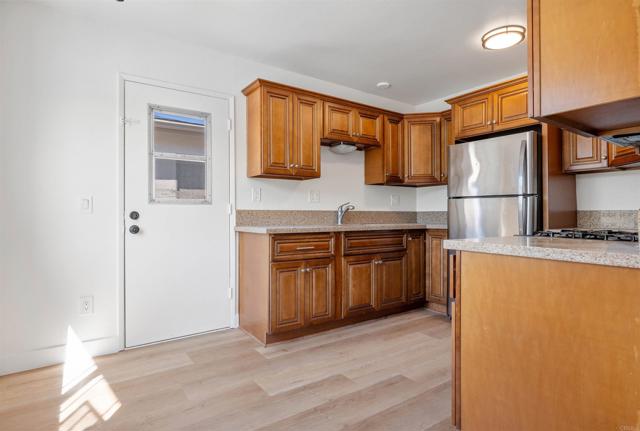 Detail Gallery Image 11 of 25 For 777 Cypress Ave, Imperial Beach,  CA 91932 - – Beds | – Baths