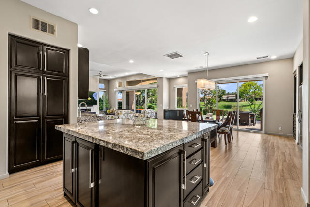 851 Mesa Grande Drive, Palm Desert, CA 92211