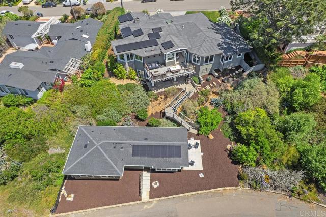Detail Gallery Image 26 of 31 For 555 Amphitheatre Dr, Del Mar,  CA 92014 - 6 Beds | 5/1 Baths
