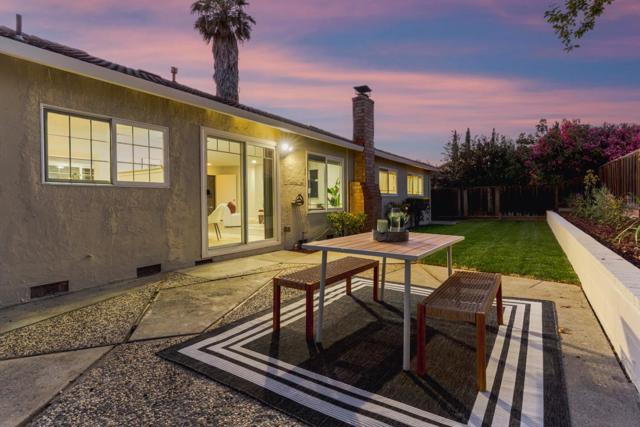 4898 Rue Bordeaux, San Jose CA: https://media.crmls.org/mediaz/091688b1-2fea-4399-b8ef-f1faa41aa82f.jpg