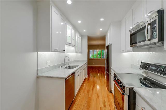 1203 N Sweetzer Avenue, West Hollywood CA: https://media.crmls.org/mediaz/091793a2-6098-43b2-8255-ed4c05a5b22c.jpg