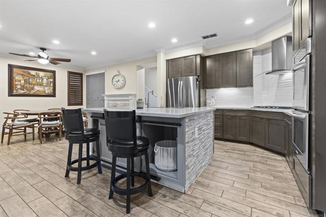 1209 Morgan Hill Drive, Chula Vista CA: https://media.crmls.org/mediaz/09189965-88ef-4da6-a218-469581d98397.jpg
