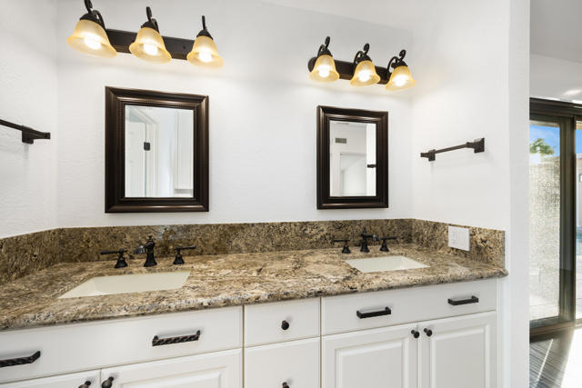 75451 La Cresta Drive, Palm Desert, CA 92211