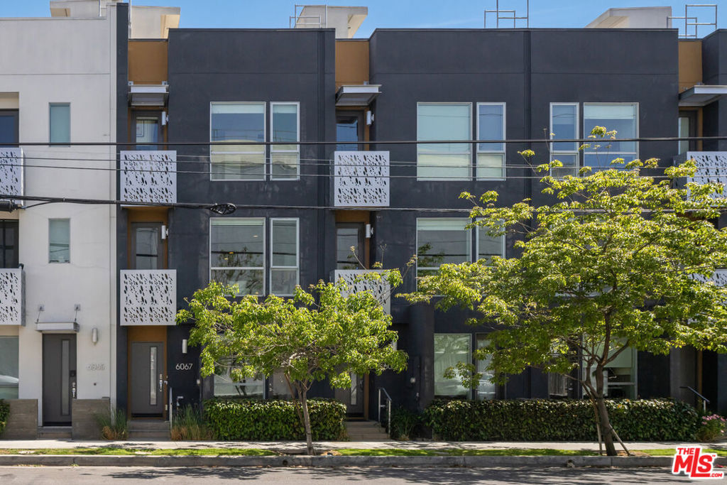 6067 W Studio Court