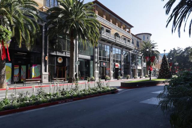 356 Santana Row, San Jose CA: https://media.crmls.org/mediaz/0919c7ea-1e2d-4a31-b8d1-f2a54bc1f749.jpg