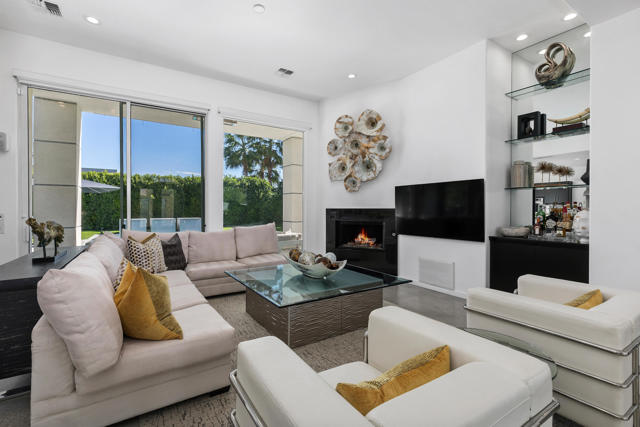 17_10940848_155431_155431-EI-115