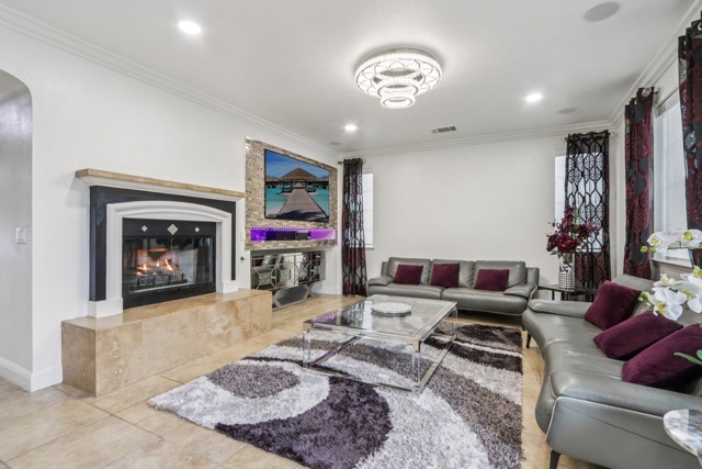 Image 10 of 60 For 1322 Cottage Grove Court