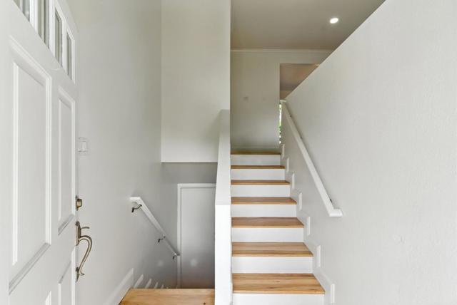 422 Portola Avenue, Half Moon Bay CA: https://media.crmls.org/mediaz/091b4ffd-febd-45f7-939a-59910e2cc9cc.jpg