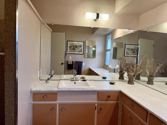Detail Gallery Image 13 of 31 For 37800 Da Vall Dr, Rancho Mirage,  CA 92270 - 2 Beds | 2 Baths