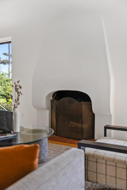 7316 Encelia Dr., La Jolla CA: https://media.crmls.org/mediaz/091ca81f-f0a9-4b04-a636-0e30b3572e3d.jpg