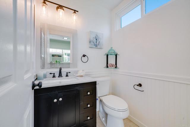 Detail Gallery Image 13 of 37 For 15020 Penasquitos Dr, Rancho Penasquitos,  CA 92129 - 3 Beds | 2/1 Baths