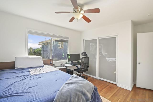 6702 Estrella Ave, San Diego CA: https://media.crmls.org/mediaz/091e2d43-9e24-4ceb-8d61-f3785fb22a3e.jpg