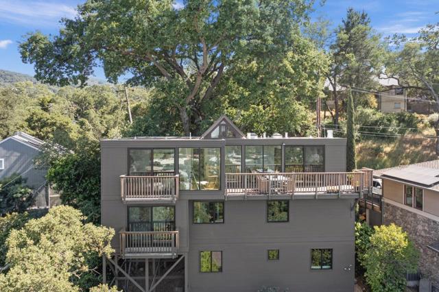 25 Grove Street, Los Gatos CA: https://media.crmls.org/mediaz/091f3df9-2ed4-4b2c-9fe7-aafb6b28095e.jpg