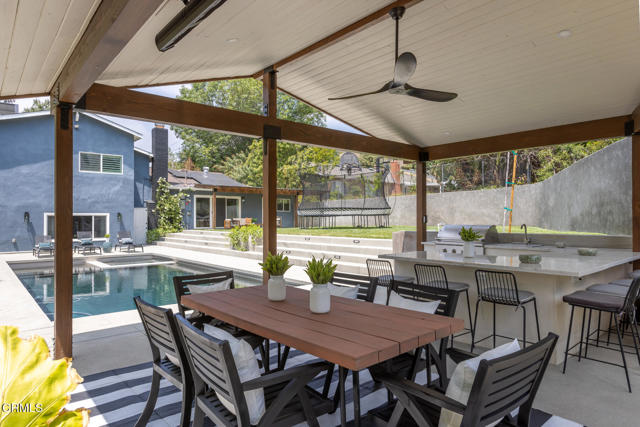 11442 Brainard Avenue, Sylmar CA: https://media.crmls.org/mediaz/091feeef-d46f-43a6-b194-058c0526416b.jpg