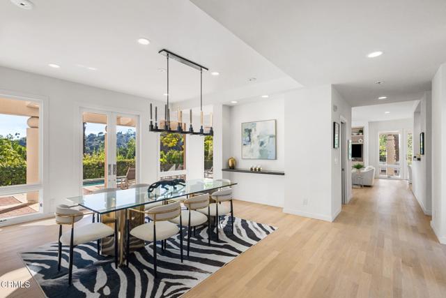 Detail Gallery Image 13 of 72 For 1265 Chateau Rd, Pasadena,  CA 91105 - 5 Beds | 5/2 Baths