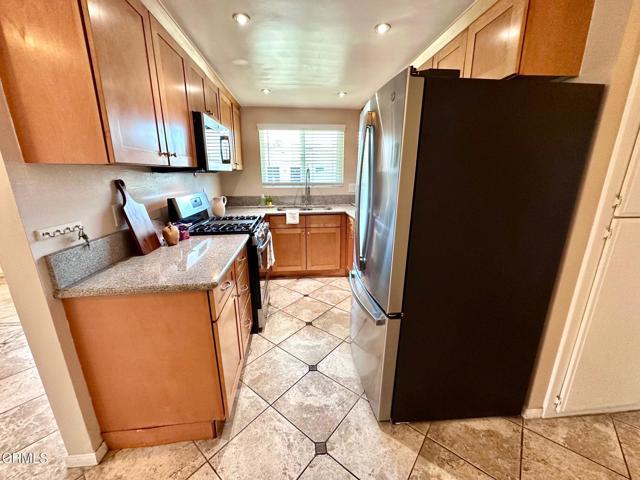 Detail Gallery Image 8 of 24 For 1157 Acadia Pl, Ventura,  CA 93003 - 2 Beds | 1 Baths
