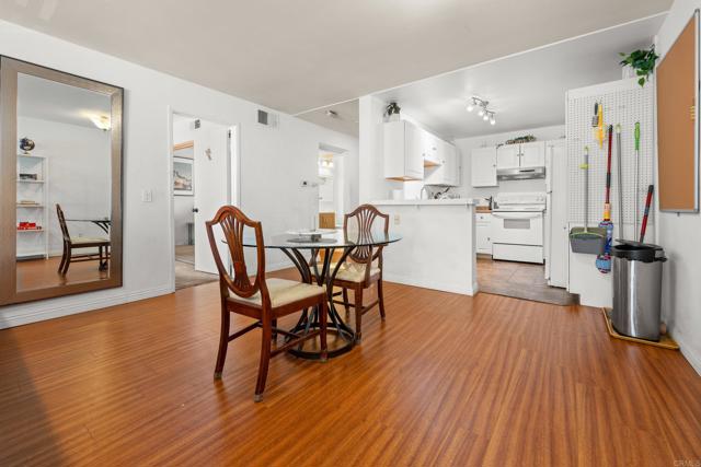 Detail Gallery Image 6 of 29 For 10400 Caminito Cuervo #260,  San Diego,  CA 92108 - 1 Beds | 1/1 Baths