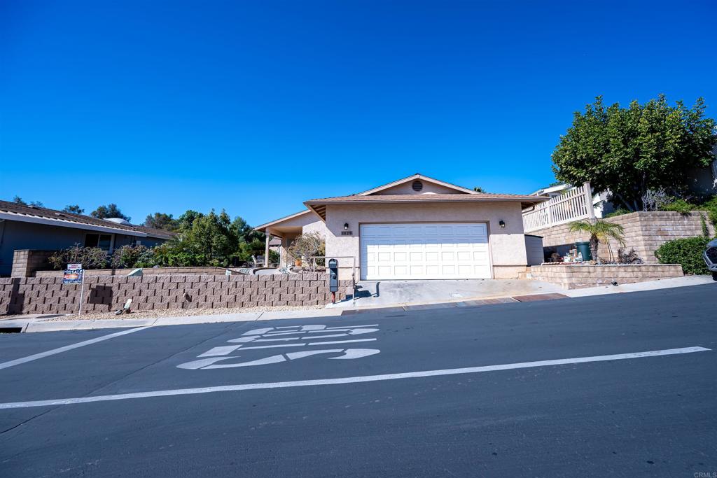 1829 Nova Glen