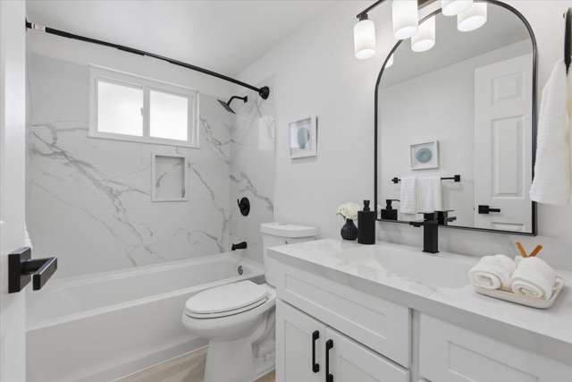 27707 La Porte Ave, Hayward CA: https://media.crmls.org/mediaz/0925c1d1-bbea-40ea-900f-1af565621f34.jpg