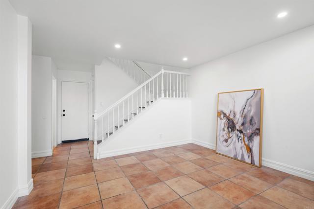 2344 Greenbriar Drive, Chula Vista CA: https://media.crmls.org/mediaz/09264195-cf15-463a-a9a8-816547c7f312.jpg