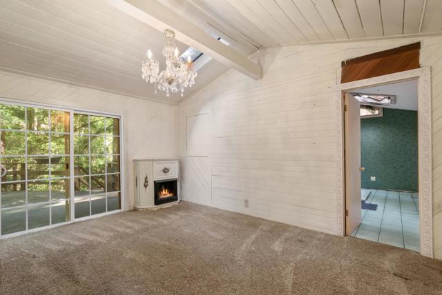 9609 E Zayante Road, Felton CA: https://media.crmls.org/mediaz/09274cc7-8a2f-4966-b4b0-84643fcbfa53.jpg