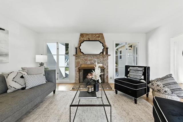 1968 Arroyo Avenue, San Carlos CA: https://media.crmls.org/mediaz/092881f0-d83e-4201-ad57-b796ab3e92f1.jpg