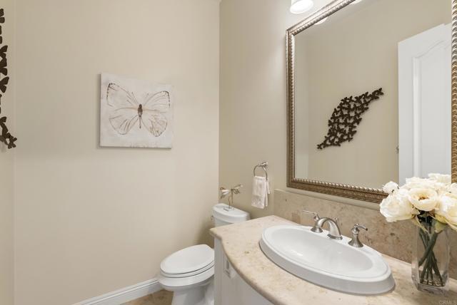 Detail Gallery Image 14 of 52 For 7062 Crystalline Dr, Carlsbad,  CA 92011 - 4 Beds | 2/1 Baths