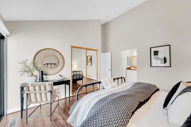 419 Clearview Drive, Los Gatos CA: https://media.crmls.org/mediaz/09295c7e-ad8f-44e3-8334-791a10c97a07.jpg